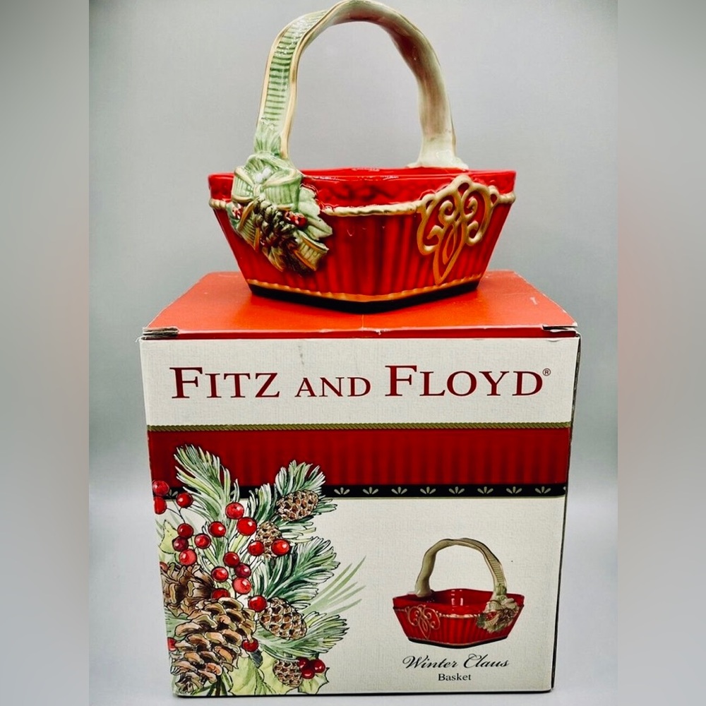 NWT Fitz and Floyd Winter Clays Basket Christmas Holiday Decor